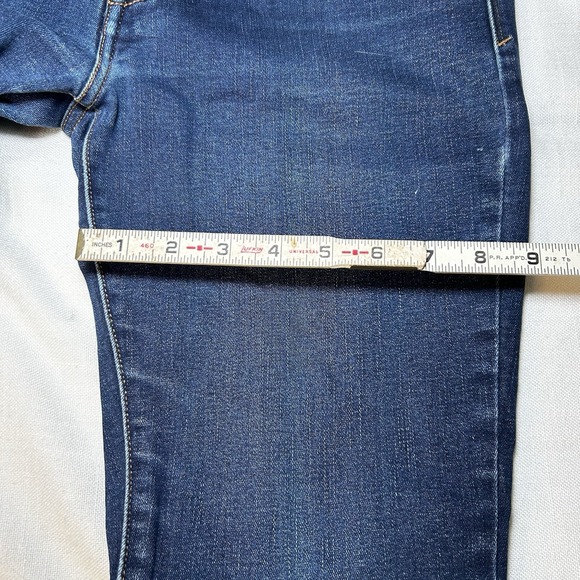 Levi Strauss Skinny Stretch Jeans Womens 8 Blue Denim Mid Rise Zip Fly‎ - Picture 11 of 11